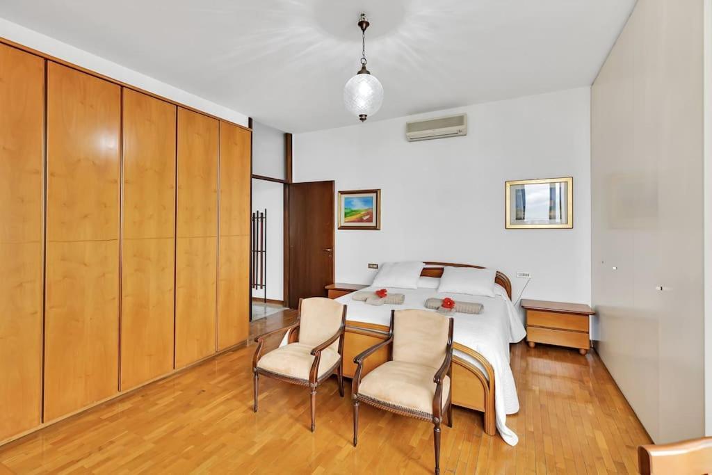 Alessia'S Flat - Sesto Apartment เซสโต ซานโจวันนี ภายนอก รูปภาพ