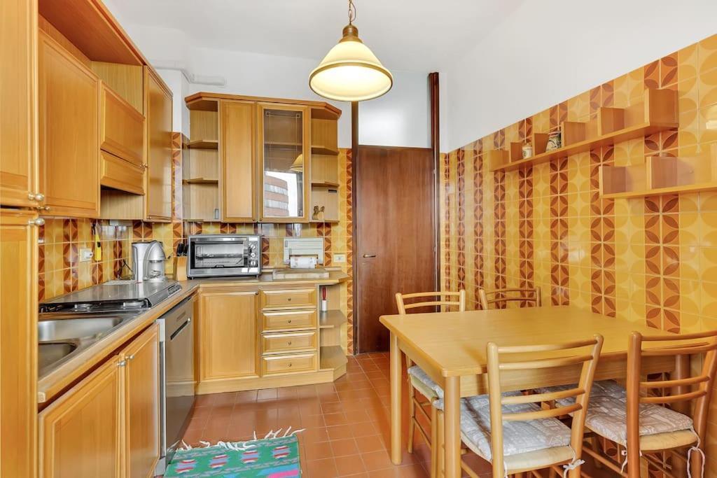 Alessia'S Flat - Sesto Apartment เซสโต ซานโจวันนี ภายนอก รูปภาพ